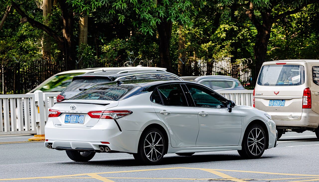 2022 Toyota Camry - model reference photo 3